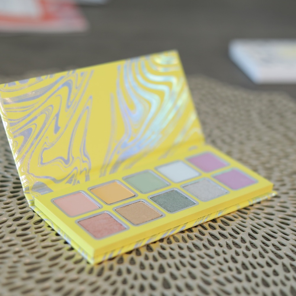 KYLIE Cosmetics Calm Before The Storm Kyshadow